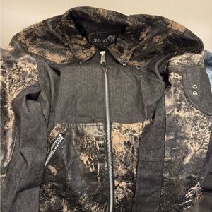 Women's Black and Brown Jacket